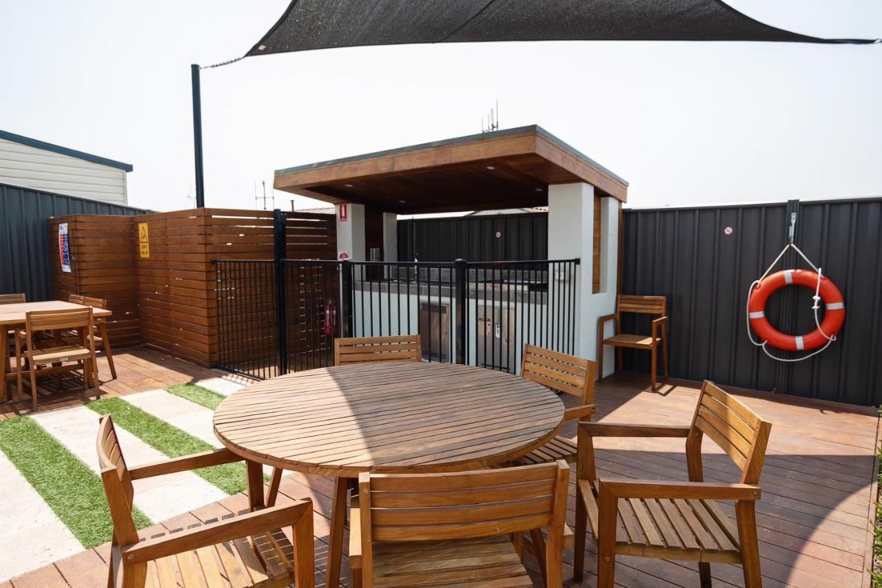 Crestview Tourist Park Hotel Queanbeyan Eksteriør billede