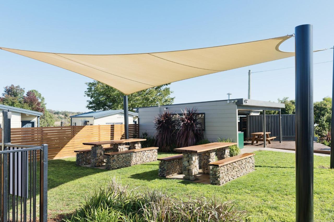 Crestview Tourist Park Hotel Queanbeyan Eksteriør billede
