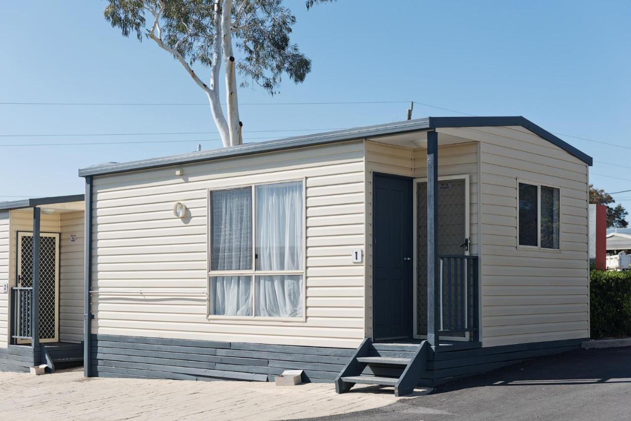 Crestview Tourist Park Hotel Queanbeyan Eksteriør billede