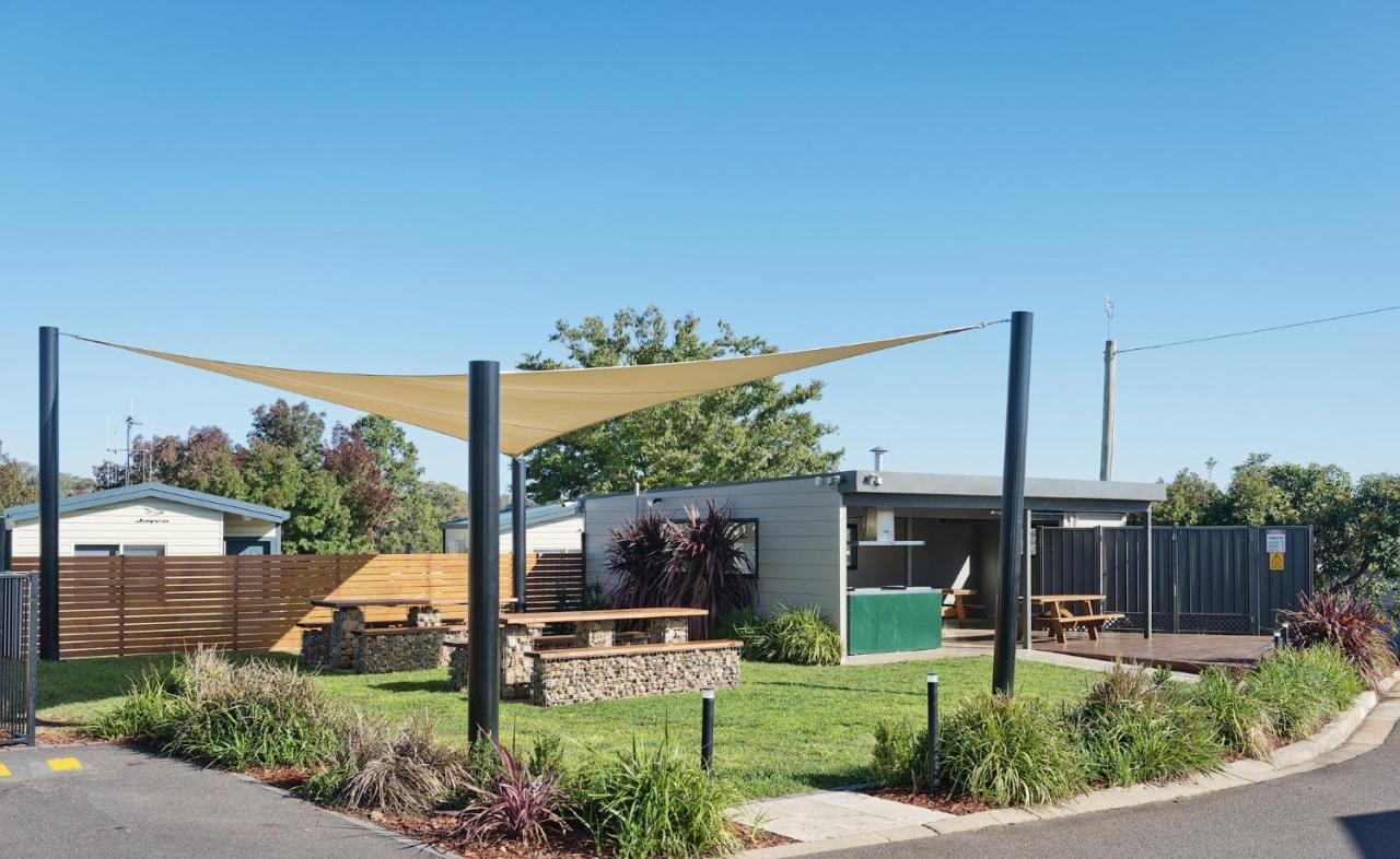 Crestview Tourist Park Hotel Queanbeyan Eksteriør billede